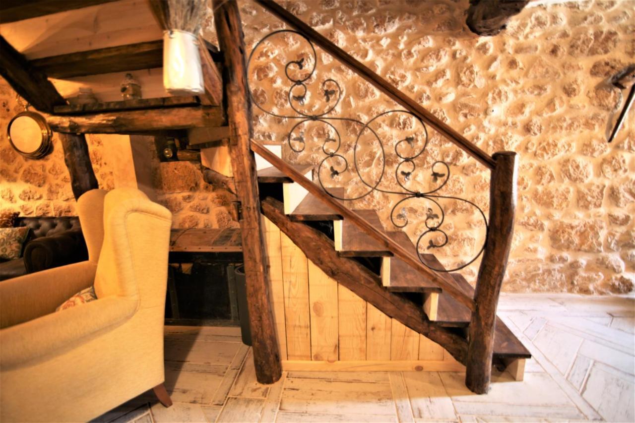 הוילה Montejo de la Vega de la Serrezuela Wabisabi Townhouse מראה חיצוני תמונה
