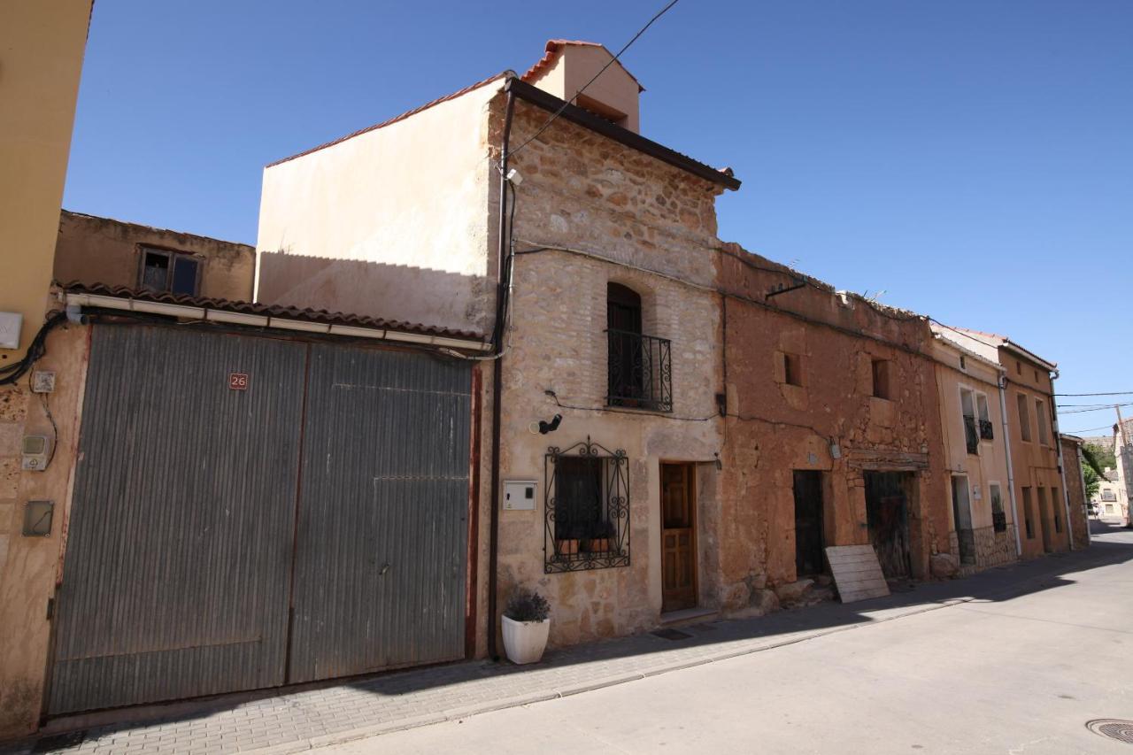 הוילה Montejo de la Vega de la Serrezuela Wabisabi Townhouse מראה חיצוני תמונה